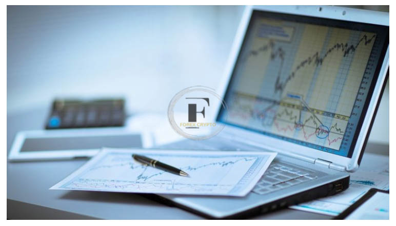 Fundamental versus technical analysis – A beginner's guide to the advantages and disadvantages of each investment analysis technique
